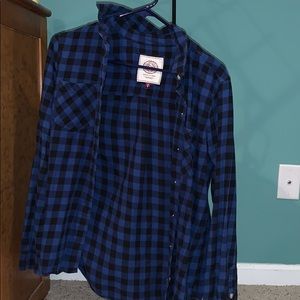 Women’s blue flannel size M